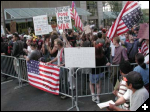 [082202bushprotest531]