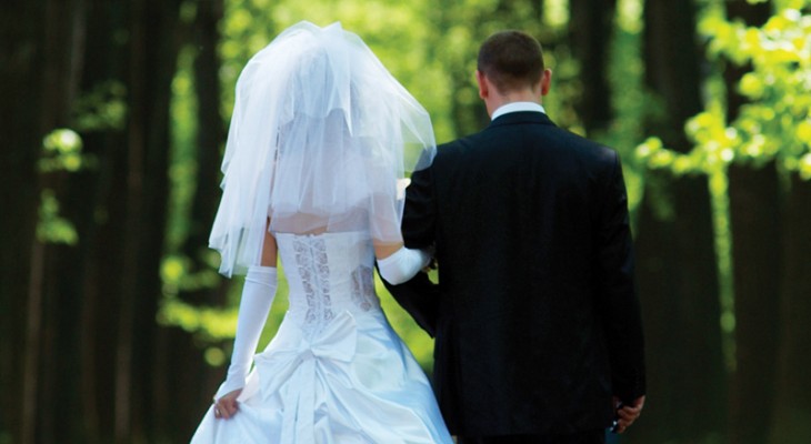 10 Ways To Save Money On Your Wedding Day
